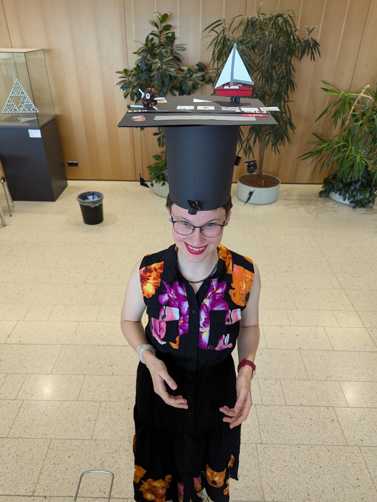 PhD graduation picture of Letitia Parcalabescu with her doctoral hat